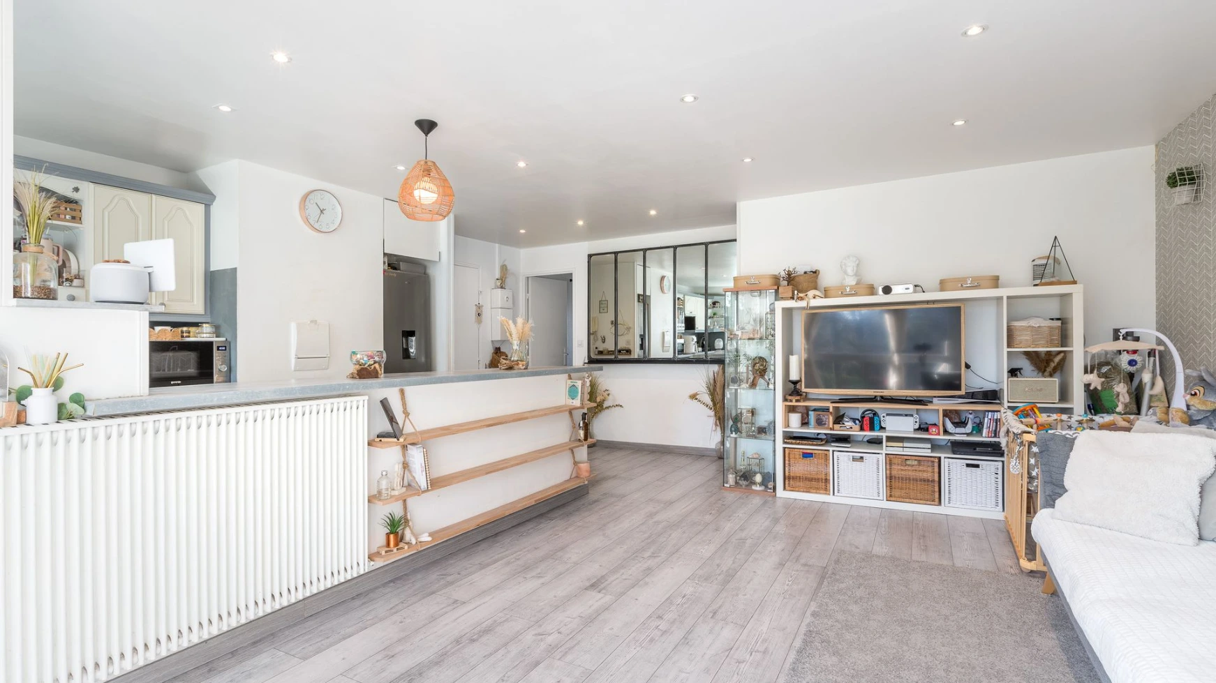 Appartement vendu allée des Battues Chennevières-sur-Marne par Matthieu Azincourt et Wendy Gonçalves iad France