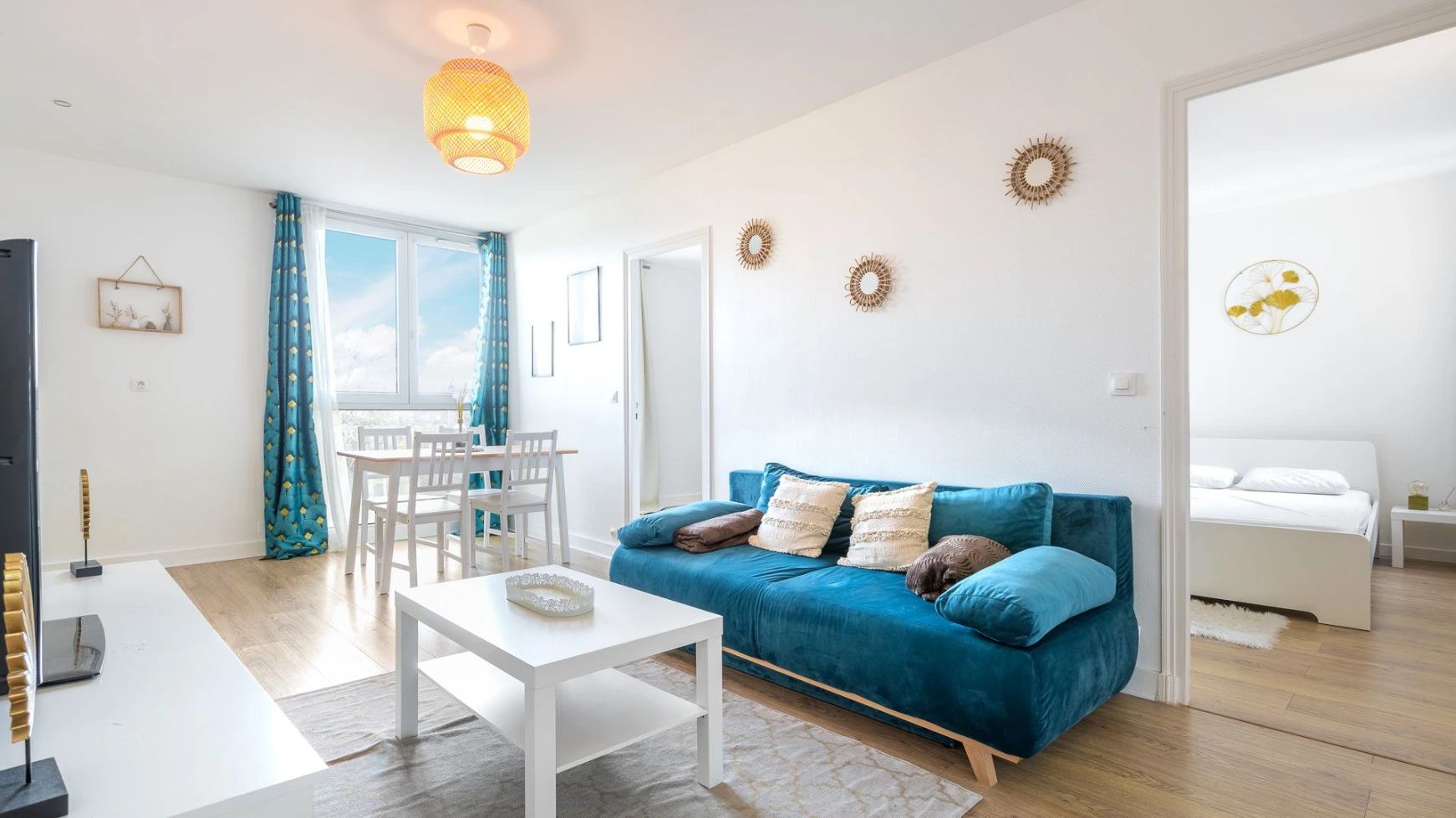 Appartement vendu avenue du 25 Août 1944 à Thiais par Matthieu Azincourt et Wendy Gonçalves iad France