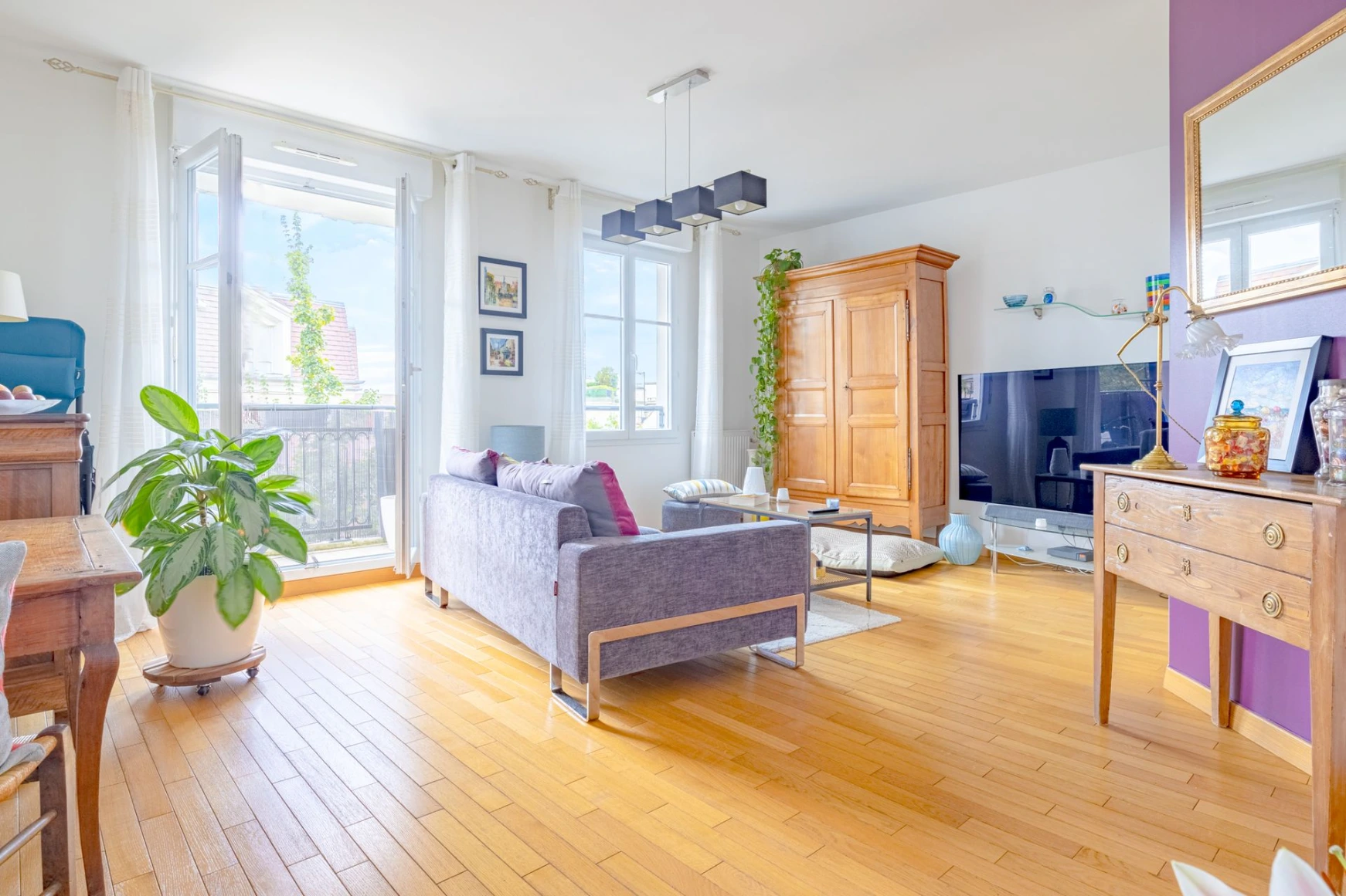 Appartement vendu rue du Général de Gaulle à Chennevières-sur-Marne par Matthieu Azincourt et Wendy Gonçalves iad France
