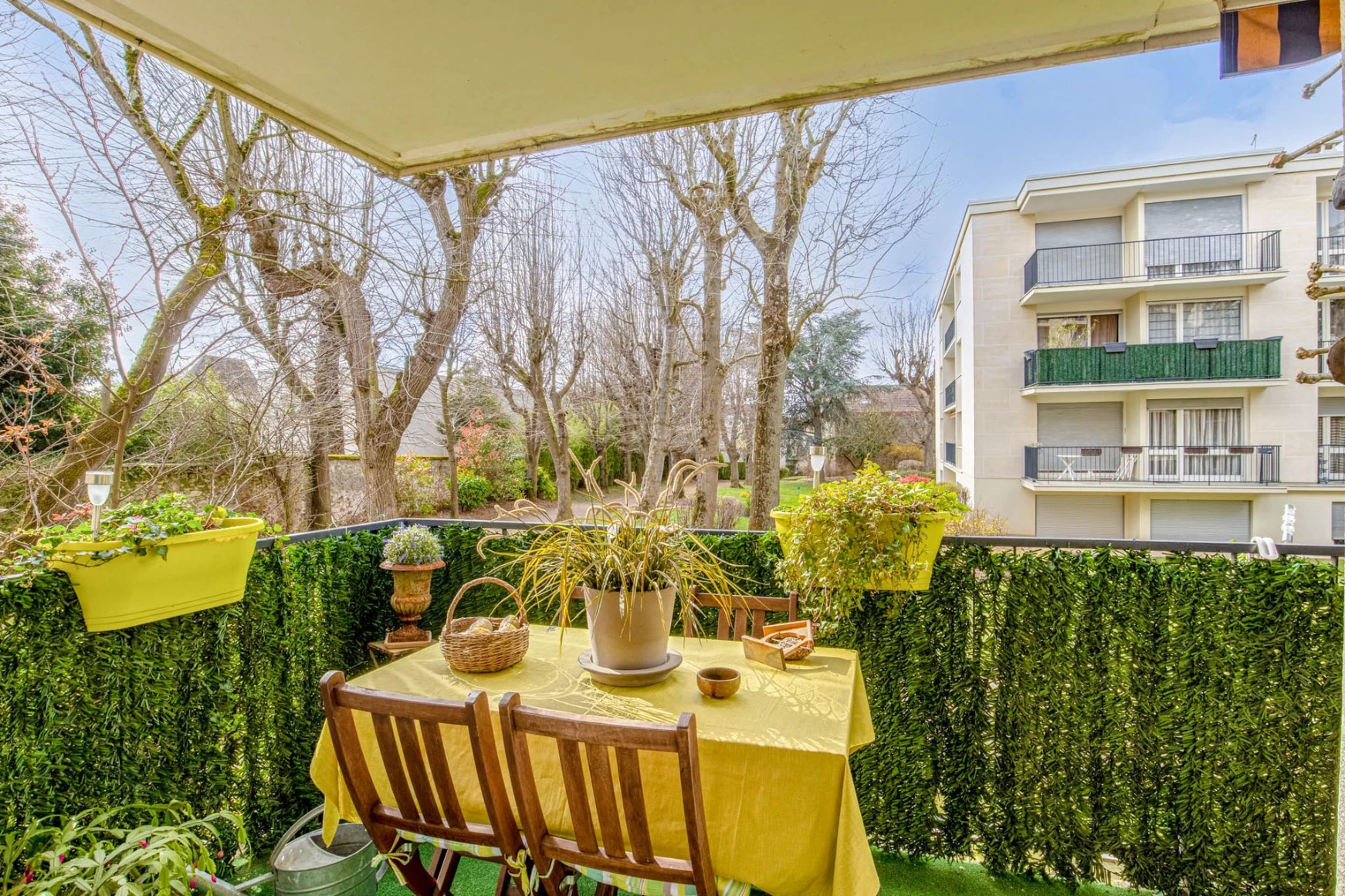 Appartement vendu rue du Général de Gaulle à Chennevières-sur-Marne par Matthieu Azincourt et Wendy Gonçalves iad France