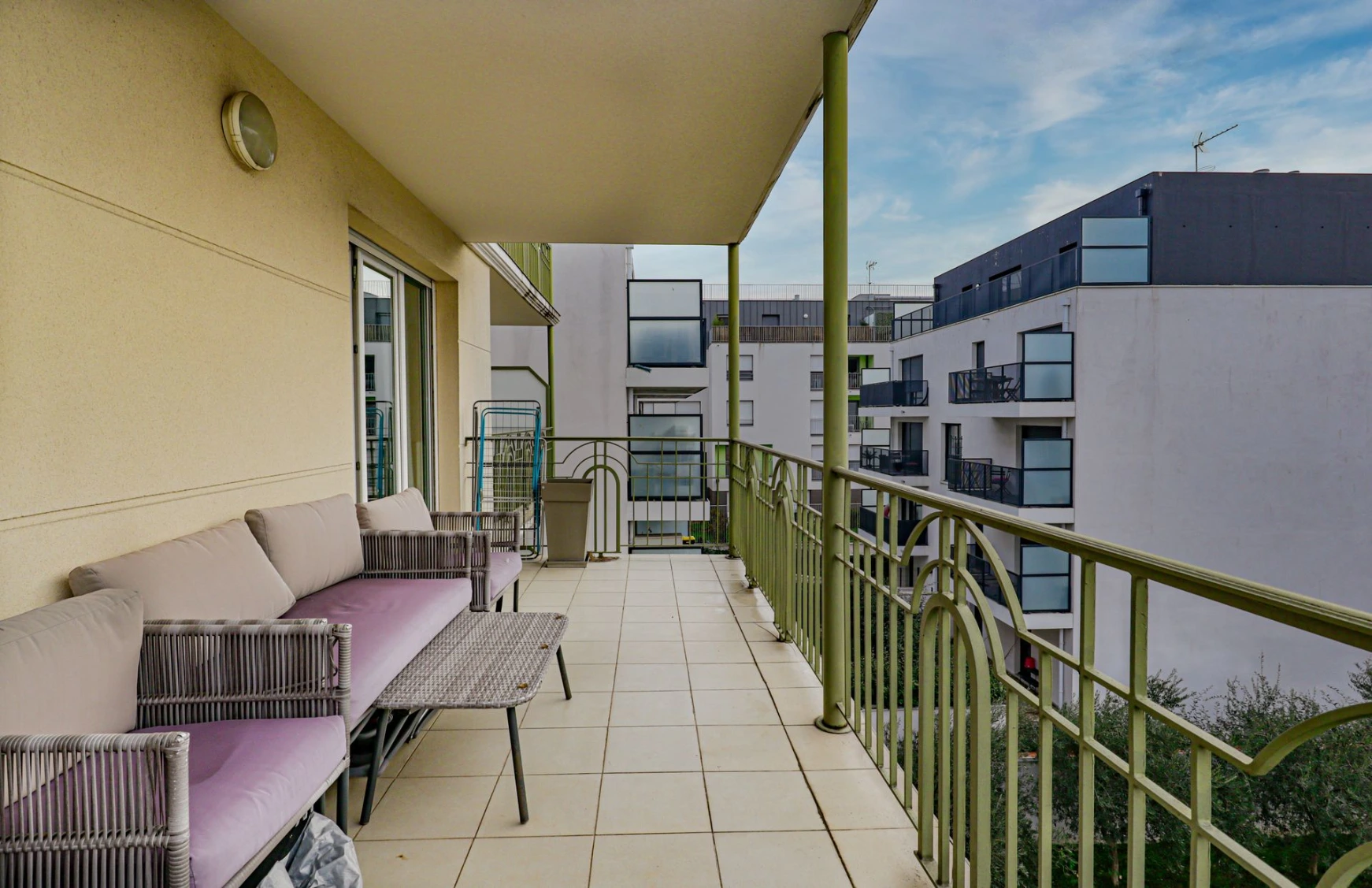 Appartement vendu rue de Paris Boissy-Saint-Léger par Matthieu Azincourt et Wendy Gonçalves iad France